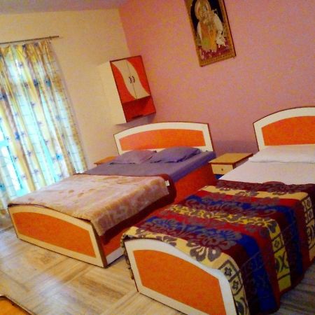 Hotel Surya Laxman Jhula Rishikesh Exterior photo