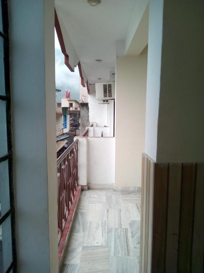 Hotel Surya Laxman Jhula Rishikesh Exterior photo